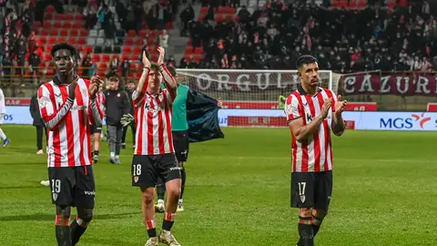 El Athletic de Bilbao supera a la Cultural en la prórroga El Athletic de Bilbao supera a la Cultural en la prórroga