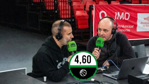 Adri&aacute; Alonso, entrenador del Caja 87, y Jos&eacute; Manuel Jim&eacute;nez.
