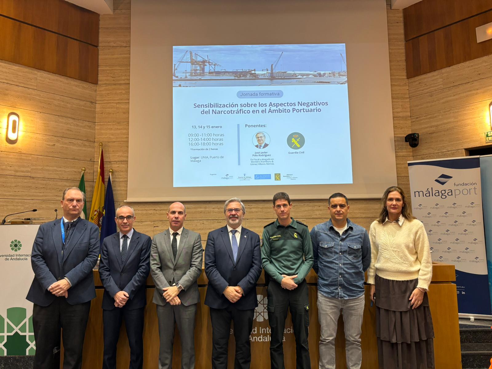 El Puerto de Málaga celebra unas jornadas pioneras a nivel nacional sobre sensibilización frente al narcotráfico en el ámbito portuario El Puerto de Málaga celebra unas jornadas pioneras a nivel nacional sobre sensibilización frente al narcotráfico en el ámbito portuario