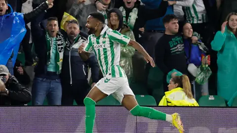 Cedric Bakambu, delantero del Real Betis. Cedric Bakambu, delantero del Real Betis.