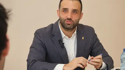 El alcalde de Sagunto, Darío Moreno, durante el desayuno informativo El alcalde de Sagunto, Darío Moreno, durante el desayuno informativo