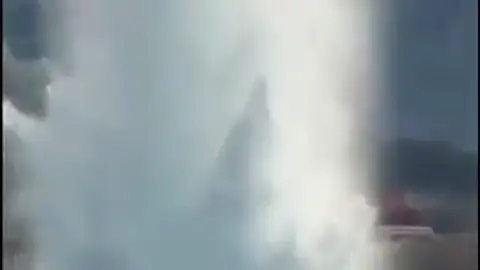 Vídeo de la detonación de un proyectil de la Guerra Civil en Denia Vídeo de la detonación de un proyectil de la Guerra Civil en Denia