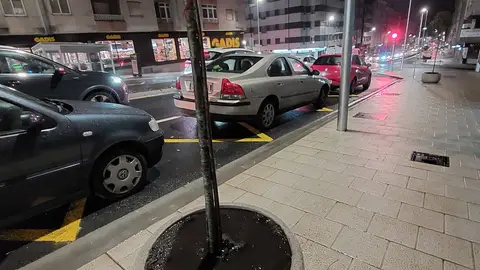 El concello de Ames confirma en Onda Cero que se retomaron las obras de humanización de O Milladoiro "del que no estamos satisfechos con el resultado de algunos remates como las marquesinas, mediana, carril bici o maceteros" El concello de Ames confirma en Onda Cero que se retomaron las obras de humanización de O Milladoiro "del que no estamos satisfechos con el resultado de algunos remates como las marquesinas, mediana, carril bici o maceteros"