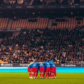 Conjura del Elche en La Cartuja antes del pitido inicial. Conjura del Elche en La Cartuja antes del pitido inicial.