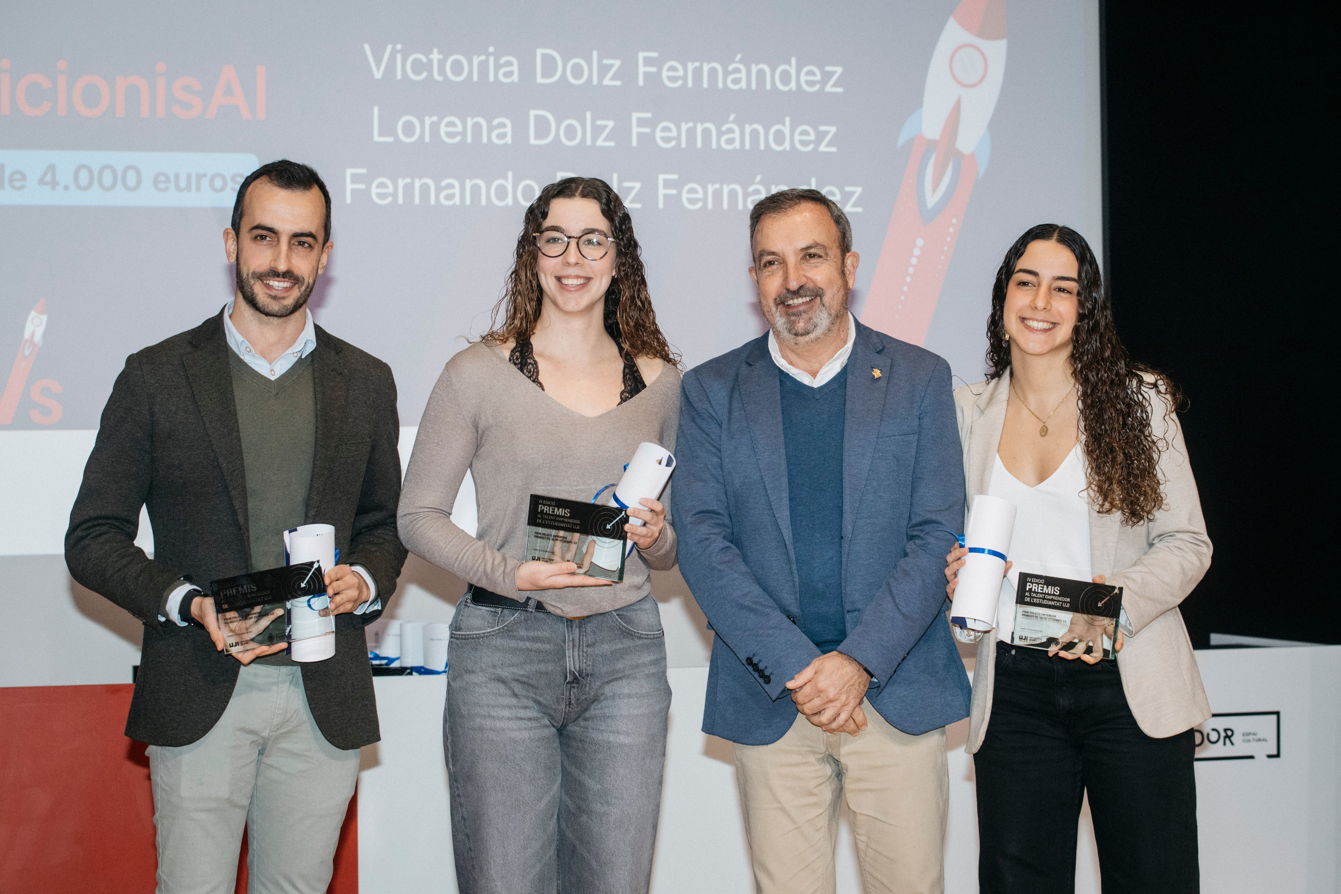 Cooryc Robotics guanya el primer Premi al Talent Emprenedor de l’UJI i l’Ajuntament de Castelló per a les millors empreses de creació recent amb la seua proposta innovadora de robòtica col·laborativa Cooryc Robotics guanya el primer Premi al Talent Emprenedor de l’UJI i l’Ajuntament de Castelló per a les millors empreses de creació recent amb la seua proposta innovadora de robòtica col·laborativa