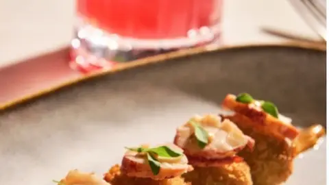 Croquetas cremosas, recetas tradicionales y versiones con firma: estos son los lugares imprescindibles para celebrar el Día Internacional de la Croqueta Dia Mundial