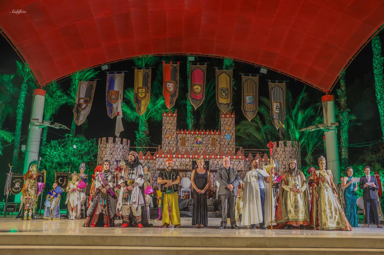 Albatera promociona en FITUR sus Fiestas de Moros y Cristianos en busca de la declaración de Interés Turístico Provincial Albatera promociona en FITUR sus Fiestas de Moros y Cristianos en busca de la declaración de Interés Turístico Provincial