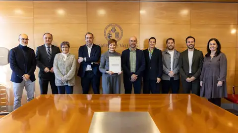 Nace en la UV una cátedra pionera que conecta agua y bioenergía para hacer frente a los retos medioambientales Nace en la UV una cátedra pionera que conecta agua y bioenergía para hacer frente a los retos medioambientales