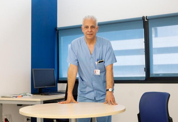 Eduardo Escudero: “Bajaría la lista de espera optimizando quirófanos, reforzando la colaboración con la privada y premiando el trabajo por las tardes” Eduardo Escudero: “Bajaría la lista de espera optimizando quirófanos, reforzando la colaboración con la privada y premiando el trabajo por las tardes”