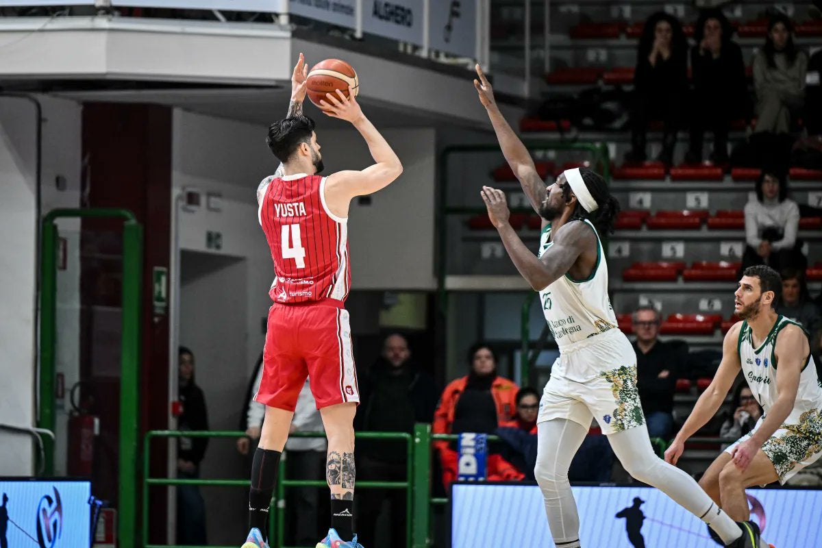 Doble victoria para Casademont Zaragoza en la jornada europea Doble victoria para Casademont Zaragoza en la jornada europea