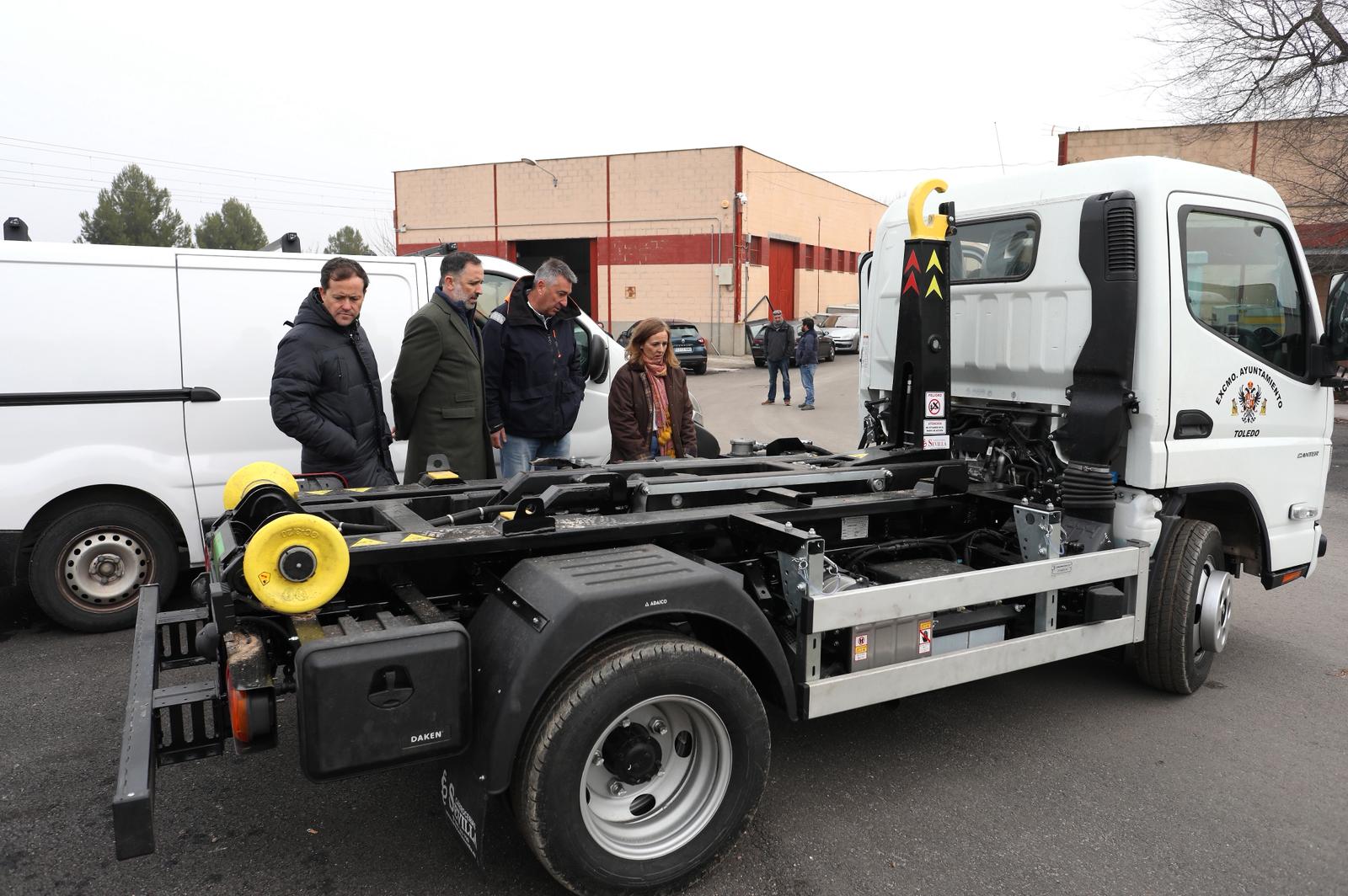 El parque móvil municipal de Toledo suma 5 nuevos vehículos El parque móvil municipal de Toledo suma 5 nuevos vehículos