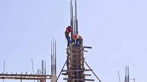 Catalunya ha tancat el 2025 amb el nombre més alt de treballadors estrangers de tota la història Catalunya ha tancat el 2025 amb el nombre més alt de treballadors estrangers de tota la història