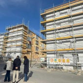 Obras de rehabilitación en bloques de viviendas del barrio Porfirio Pascual de Elche.