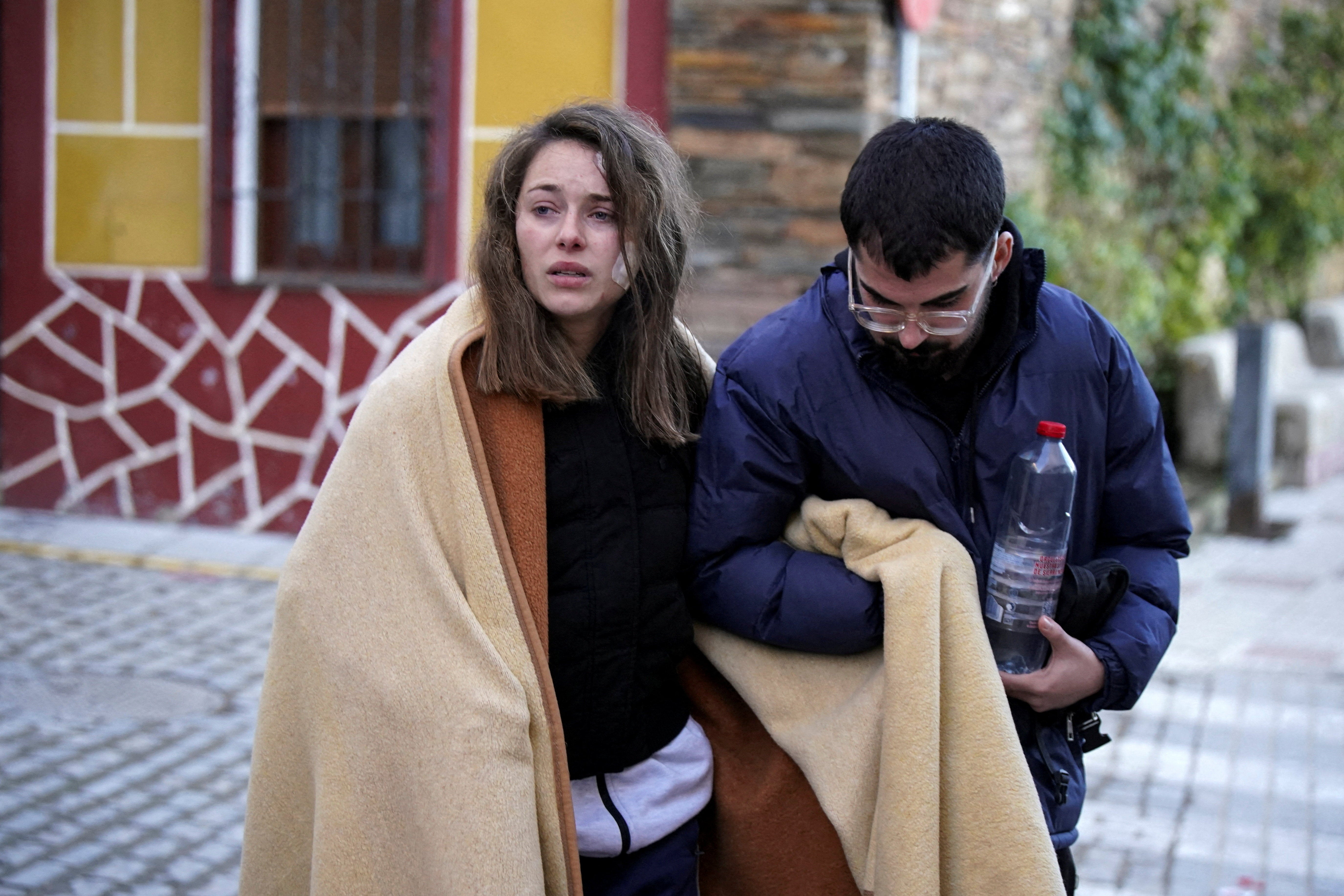 Psicóloga explica el impacto emocional del accidente ferroviario: "En una situación anormal, cualquier reacción es normal" Psicóloga explica el impacto emocional del accidente ferroviario: "En una situación anormal, cualquier reacción es normal"