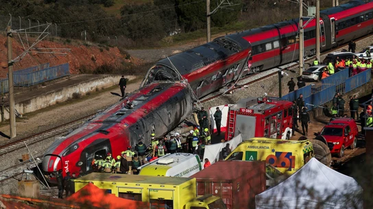 Imagen del accidente en Adamuz (Córdoba) entre un Iryo y un tren de Alvia Imagen del accidente en Adamuz (Córdoba) entre un Iryo y un tren de Alvia