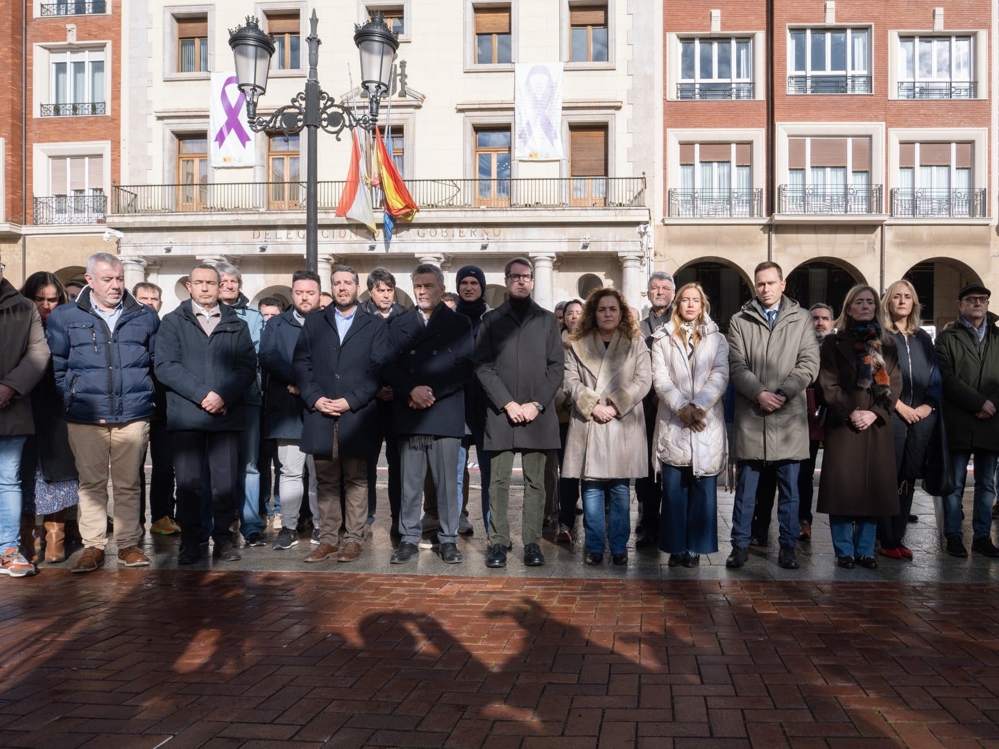 La Rioja se une al luto por la tragedia ferroviaria de Adamuz La Rioja se une al luto por la tragedia ferroviaria de Adamuz