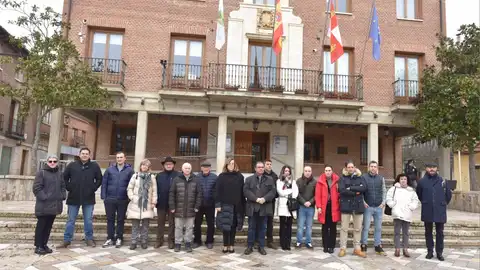 Ángeles Armisén traslada la solidaridad de Palencia y Castilla y León con las víctimas del accidente ferroviario .