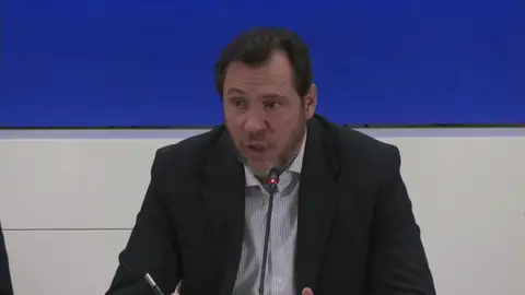 Las muescas en las ruedas ponen el foco en las vías: las tenían también dos trenes que pasaron antes Las muescas en las ruedas ponen el foco en las vías: las tenían también dos trenes que pasaron antes