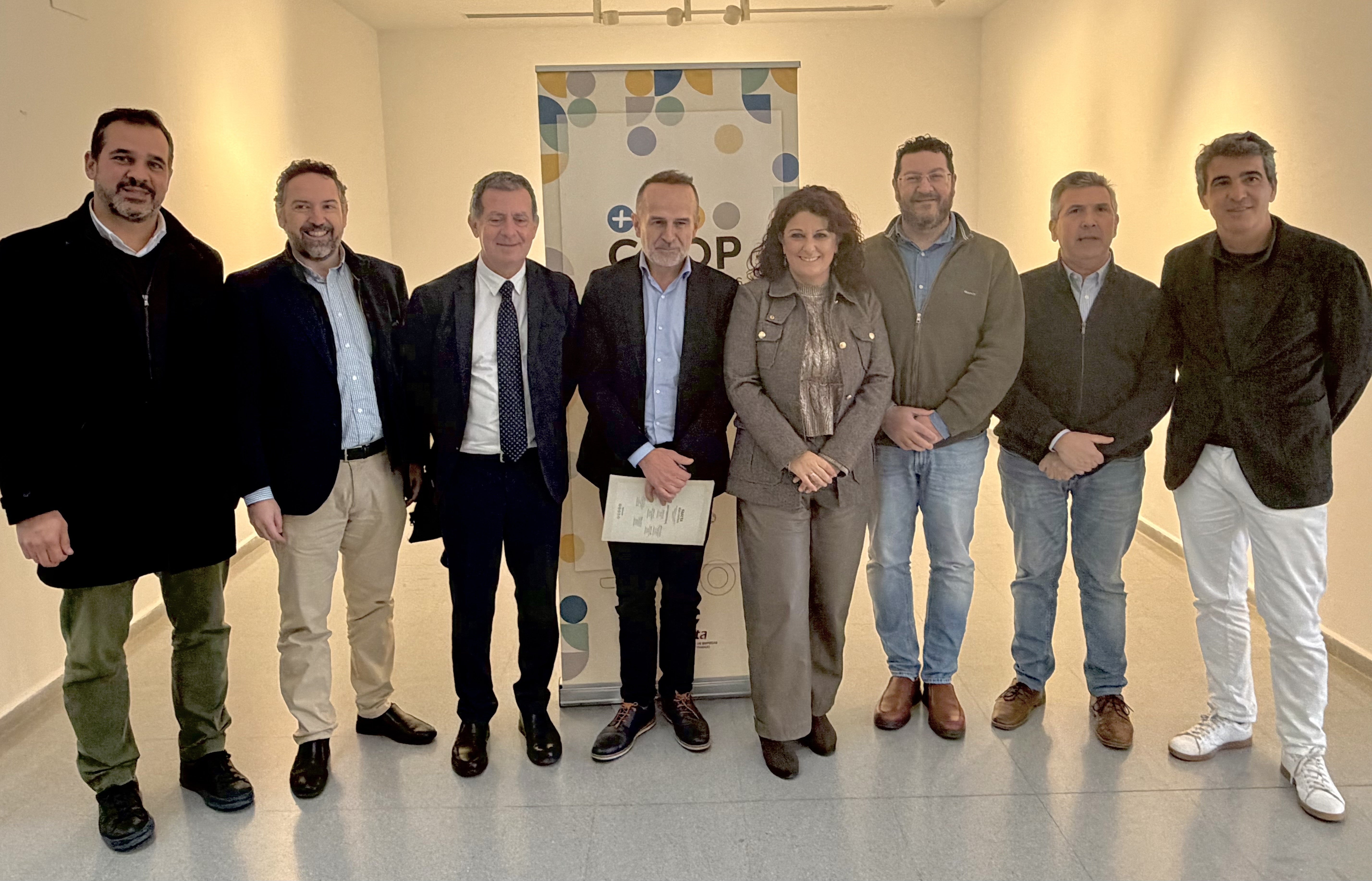 Coop´s Week FP, un paso más para acercar a los jóvenes universitarios al modelo cooperativo y la economía social Coop´s Week FP, un paso más para acercar a los jóvenes universitarios al modelo cooperativo y la economía social