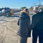 Avanzan a buen ritmo los trabajos de limpieza y adecuación en la playa de Almassora tras el temporal marítimo