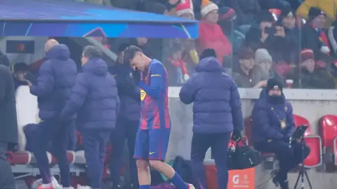 Pedri estará un mes de baja por una lesión muscular Pedri estará un mes de baja por una lesión muscular