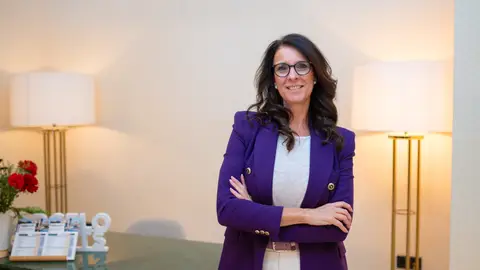 Mariela Checa, reelegida como decana del Colegio Oficial de Psicología de Andalucía Oriental Mariela Checa, reelegida como decana del Colegio Oficial de Psicología de Andalucía Oriental