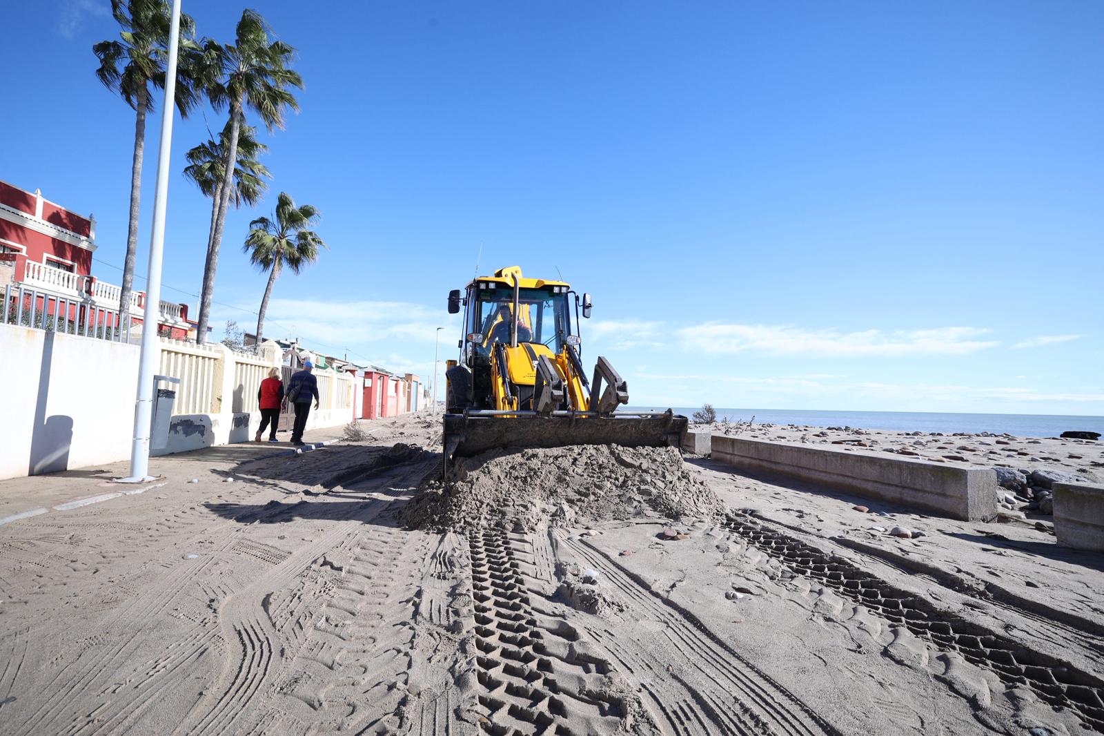 Burriana inicia las reparaciones por los daños de Harry y reclama al Gobierno de España las actuaciones pendientes para proteger el litoral Burriana inicia las reparaciones por los daños de Harry y reclama al Gobierno de España las actuaciones pendientes para proteger el litoral