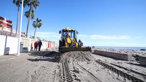 Burriana inicia las reparaciones por los daños de Harry y reclama al Gobierno de España las actuaciones pendientes para proteger el litoral Burriana inicia las reparaciones por los daños de Harry y reclama al Gobierno de España las actuaciones pendientes para proteger el litoral