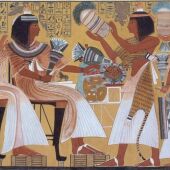 Escena familar representada en un grabado del antiguo Egipto