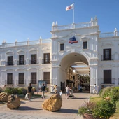 McArthurGlen Málaga cierra 2025 con un incremento del 9% en ventas y del 6% en afluencia, alcanzando los 9,2 millones de visitantes McArthurGlen Málaga cierra 2025 con un incremento del 9% en ventas y del 6% en afluencia, alcanzando los 9,2 millones de visitantes