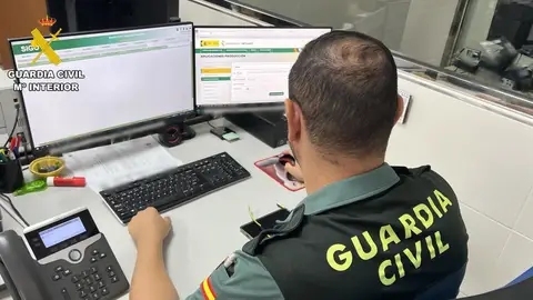 Investigan como crimen machista la muerte violenta de una mujer de 33 años en Alhaurín el Grande Investigan como crimen machista la muerte violenta de una mujer de 33 años en Alhaurín el Grande