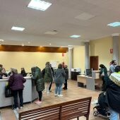 Primer día de la puesta en marcha de la oficina en la Casa dels Mundina. 