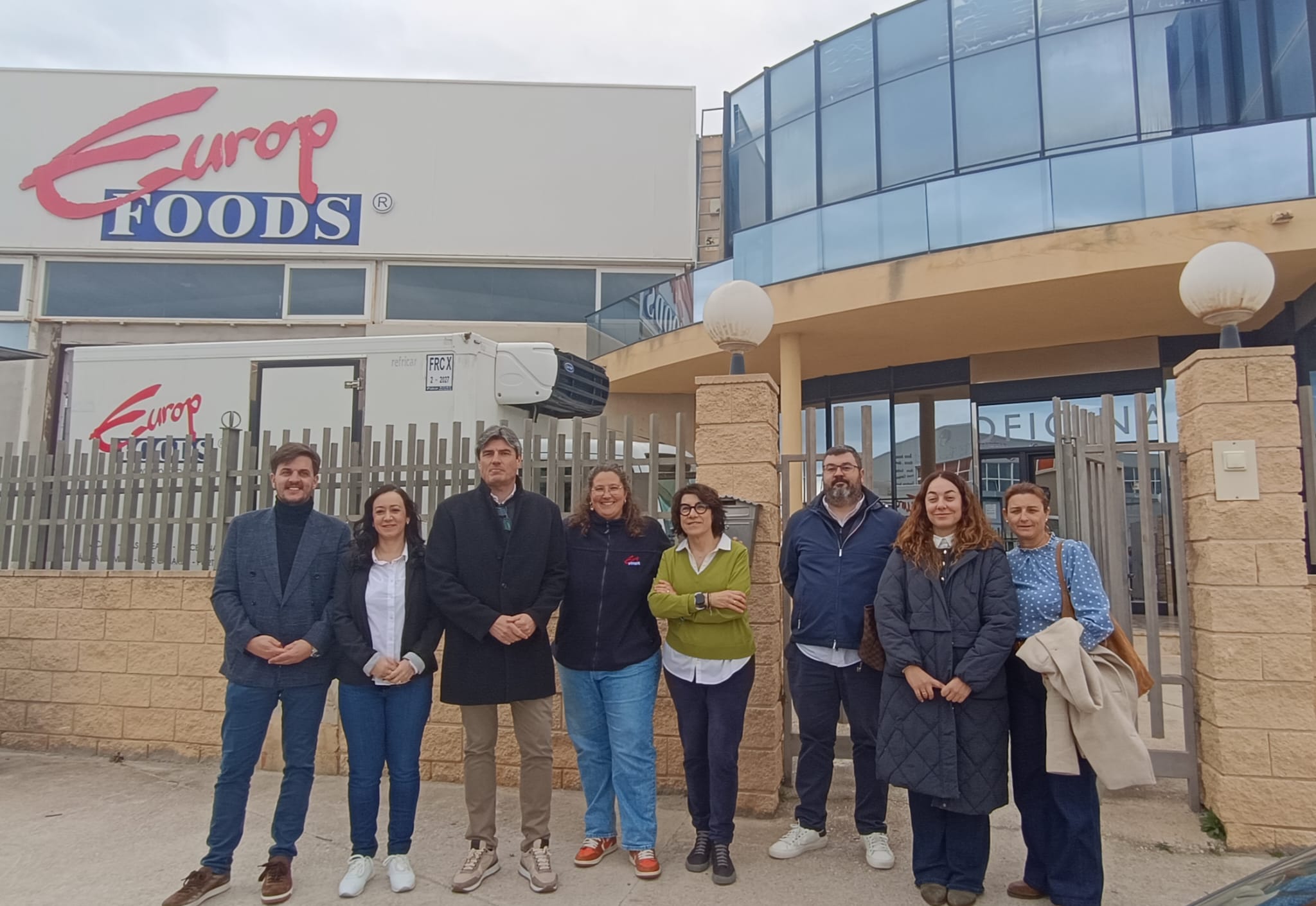 Villajoyosa y la Entidad que gestiona el área industrial El Torres firman un convenio de colaboración Villajoyosa y la Entidad que gestiona el área industrial El Torres firman un convenio de colaboración