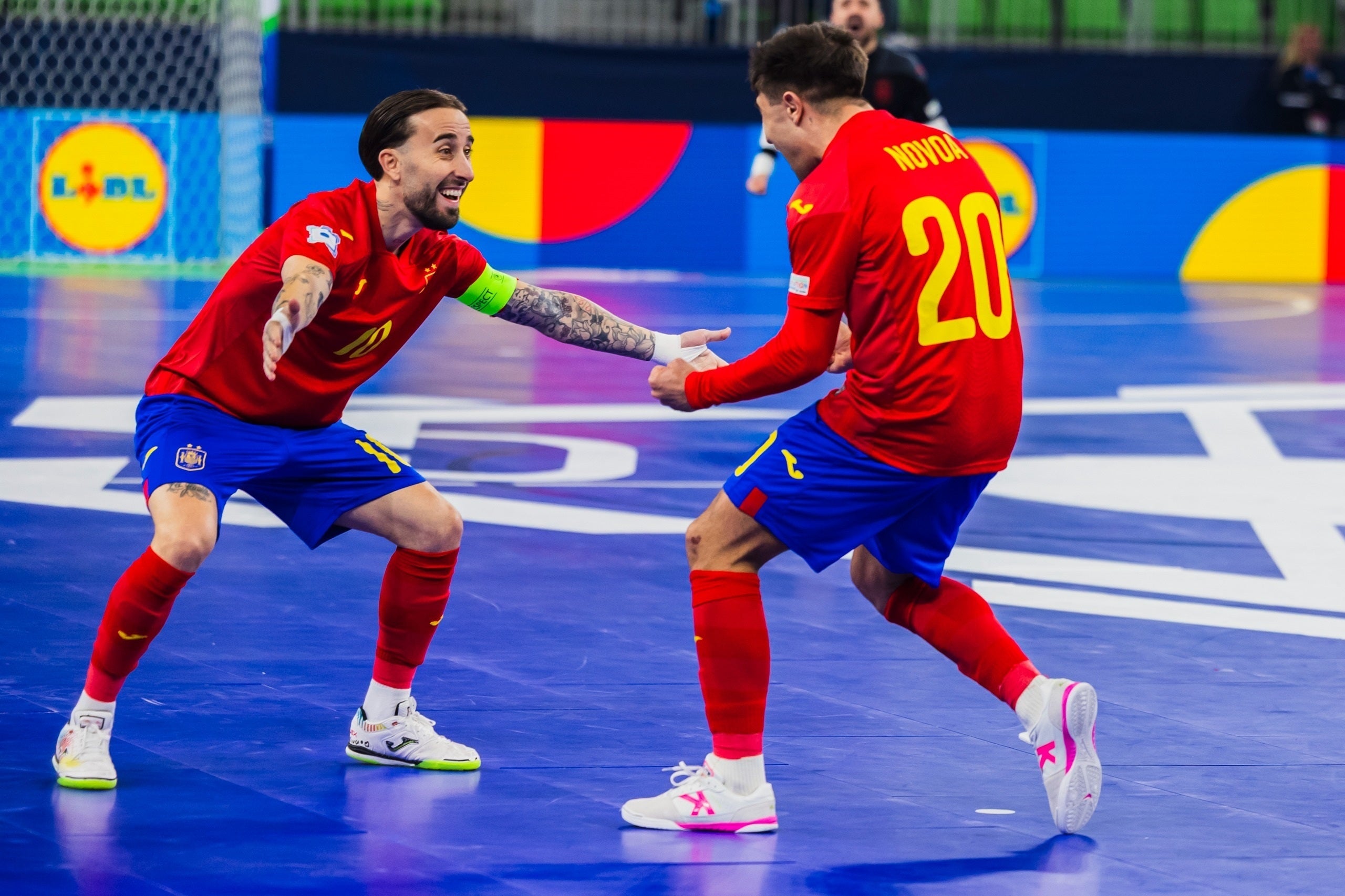 España vence a Bielorrusia y se acerca a cuartos España vence a Bielorrusia y se acerca a cuartos