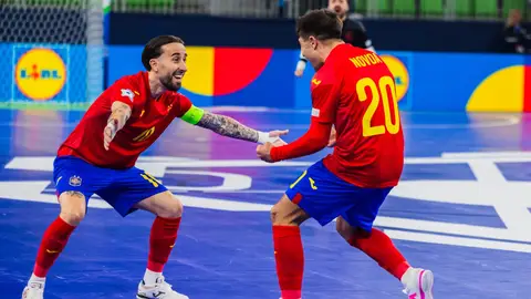 España vence a Bielorrusia y se acerca a cuartos España vence a Bielorrusia y se acerca a cuartos