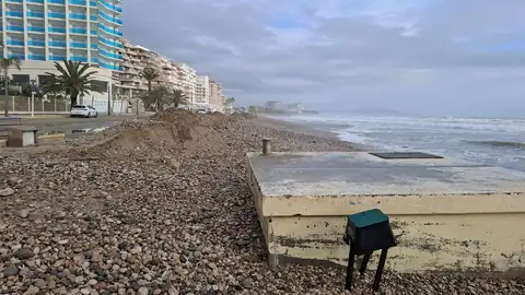 El Ayuntamiento de Oropesa exige a al gobierno de Sánchez la construcción urgente de espigones en sus playas El Ayuntamiento de Oropesa exige a al gobierno de Sánchez la construcción urgente de espigones en sus playas