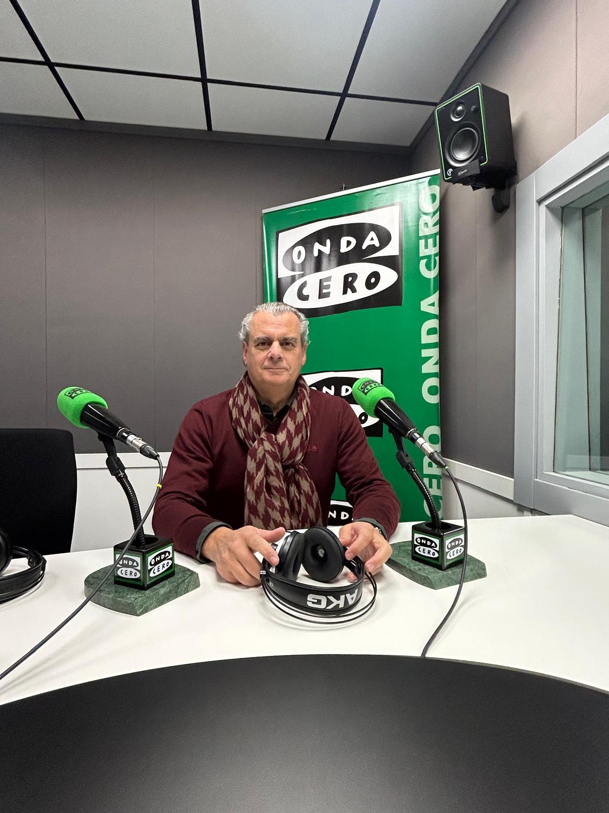 Francisco de Asís Muñoz:“La gestión de Sierra Nevada no es sencilla y conseguir un reconocimiento como el Diploma Europeo de Áreas Protegidas es un orgullo" Francisco de Asís Muñoz:“La gestión de Sierra Nevada no es sencilla y conseguir un reconocimiento como el Diploma Europeo de Áreas Protegidas es un orgullo"