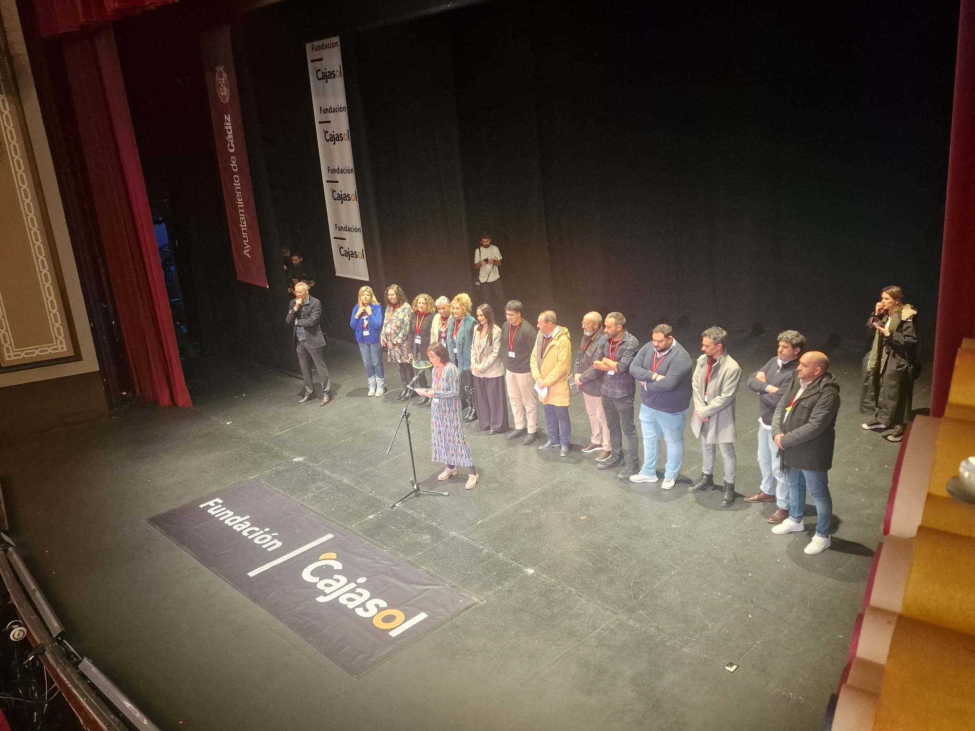 Carnaval de Cádiz: Estas son las chirigotas, coros, cuartetos y comparsas que pasan a Cuartos de Final del COAC 2026 Carnaval de Cádiz: Estas son las chirigotas, coros, cuartetos y comparsas que pasan a Cuartos de Final del COAC 2026