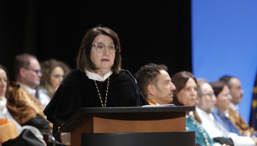 Amparo Navarro.- Rectora de la UA 