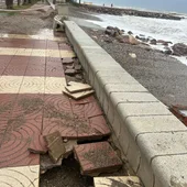 Destrozos en el paseo marítimo de Moncofa tras la borrasca Harry. Destrozos en el paseo marítimo de Moncofa tras la borrasca Harry.