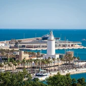 Mañana sábado 31 de enero la Farola de Málaga se iluminará por los migrantes muertos en el Mediterráneo Mañana sábado 31 de enero la Farola de Málaga se iluminará por los migrantes muertos en el Mediterráneo