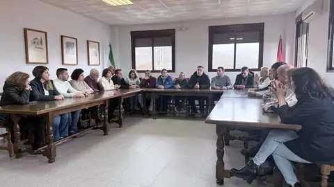 El Consorcio MásMedio comienza la nueva gestión de recogida de residuos domésticos en la comarca de La Vera El Consorcio MásMedio comienza la nueva gestión de recogida de residuos domésticos en la comarca de La Vera