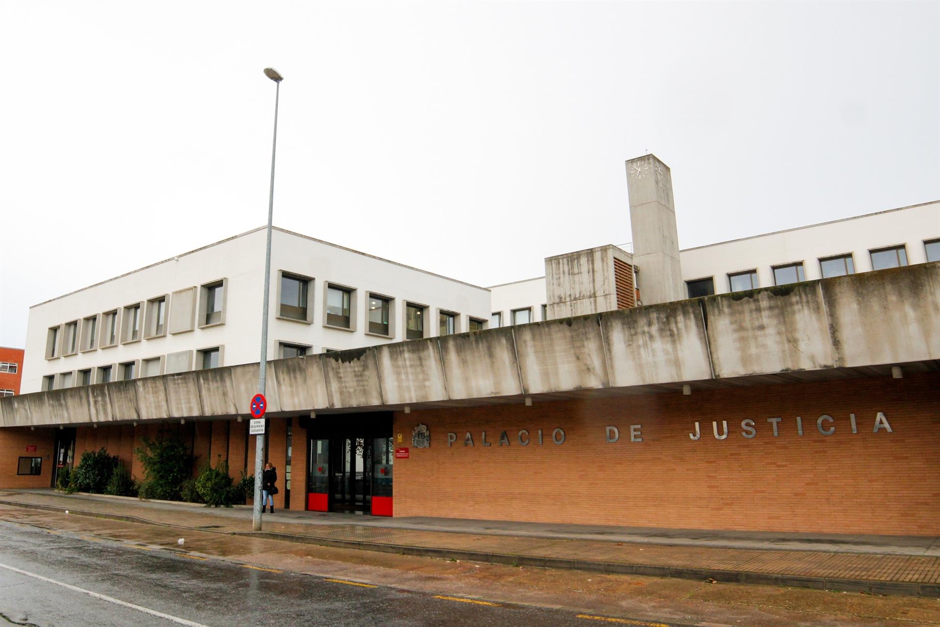 Prisión provisional para uno de los dos detenidos por la muerte de un hombre en Mérida Prisión provisional para uno de los dos detenidos por la muerte de un hombre en Mérida