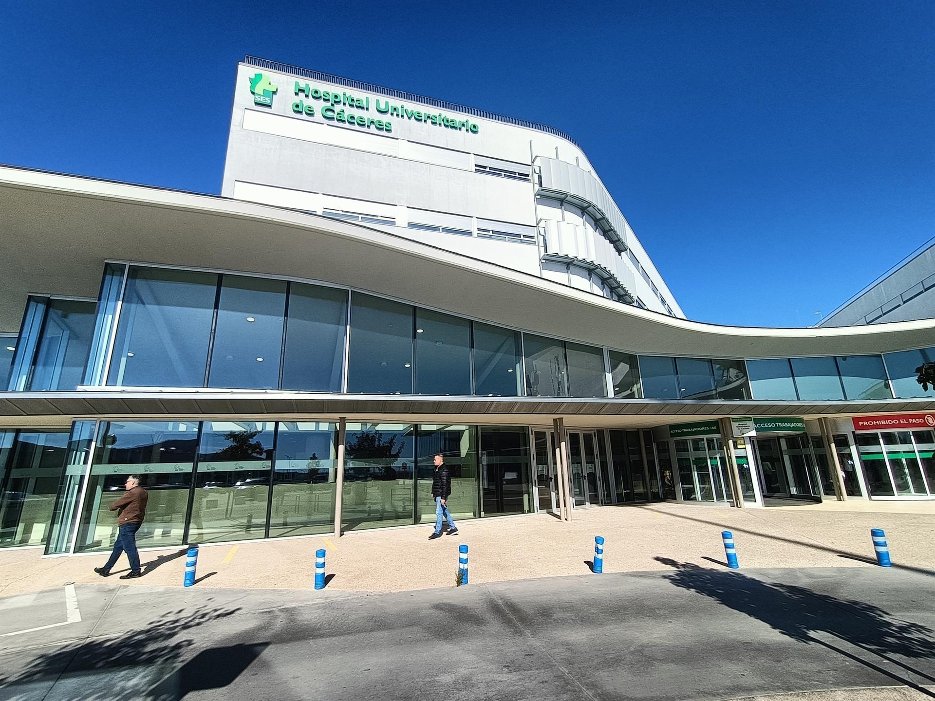 El contrato de las obras de la segunda fase del Hospital Universitario de Cáceres se firmará "en las próximas semanas" El contrato de las obras de la segunda fase del Hospital Universitario de Cáceres se firmará "en las próximas semanas"