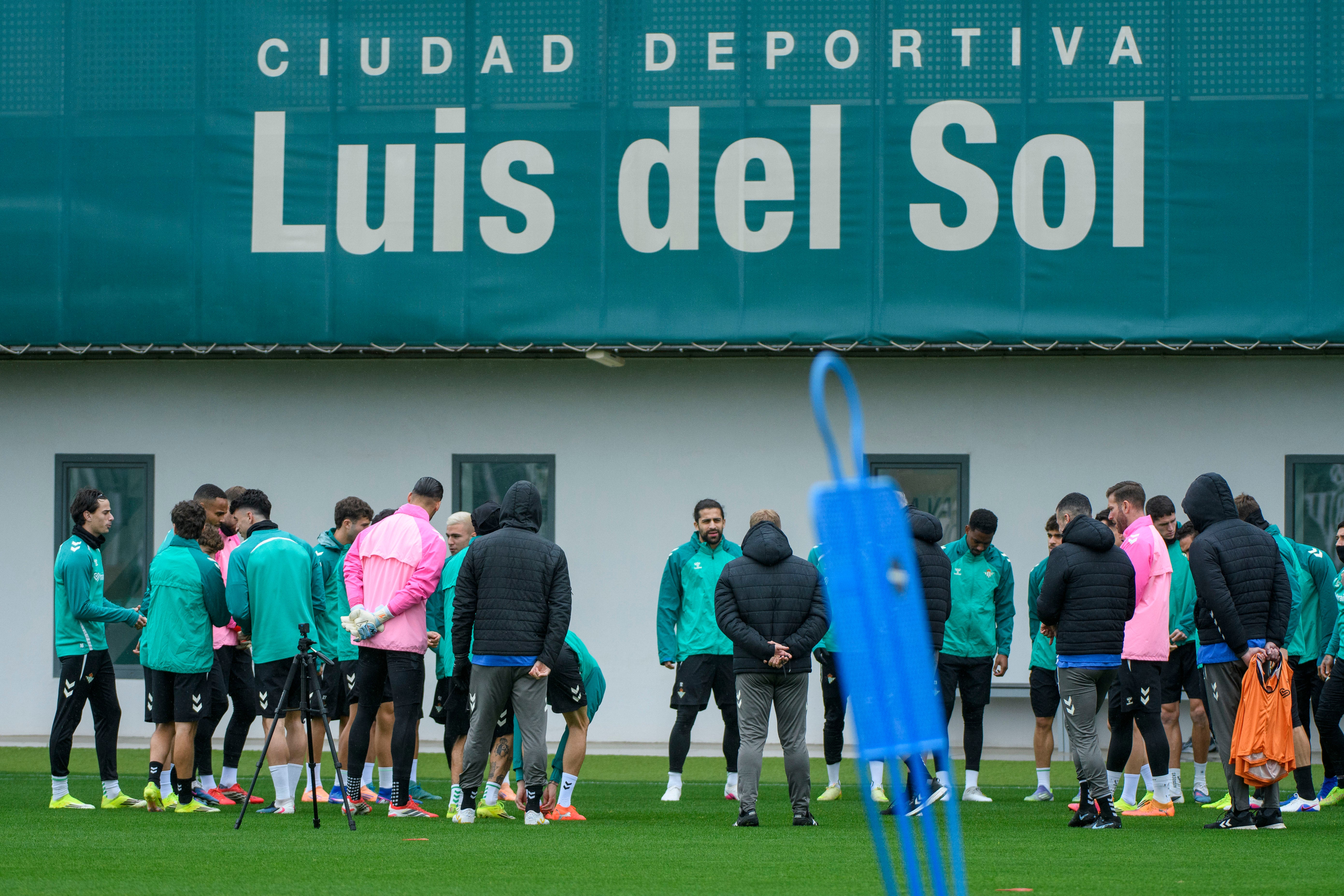 Betis-Atlético: un desafío gigante con llenazo en La Cartuja Betis-Atlético: un desafío gigante con llenazo en La Cartuja