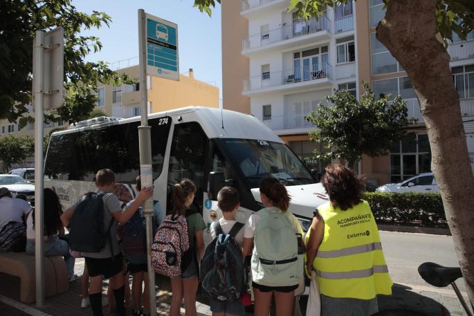 FAPMA Menorca pide soluciones al Govern ante el encarecimiento del transporte escolar FAPMA Menorca pide soluciones al Govern ante el encarecimiento del transporte escolar