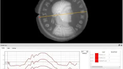 Una investigación de la Universidad de Extremadura muestra cómo la cartografía ayuda a estudiar monedas antiguas Una investigación de la Universidad de Extremadura muestra cómo la cartografía ayuda a estudiar monedas antiguas