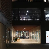 Cada cop més catalans estan en risc de pobresa: la taxa ja frega el 25% Cada cop més catalans estan en risc de pobresa: la taxa ja frega el 25%