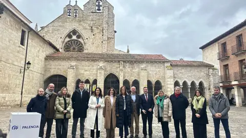 El PP presenta su lista a las Cortes de Castilla y León .