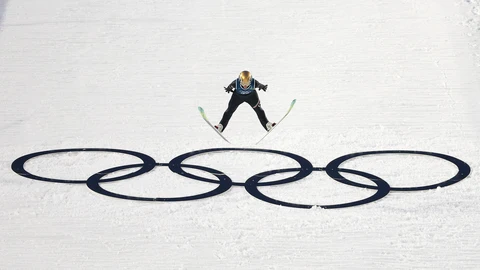 La saltadora italiana Annika Sieff durante los entrenamientos